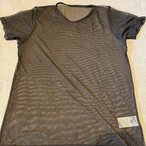 Sheer v-neck t-shirt - size small - Picture 1 of 4